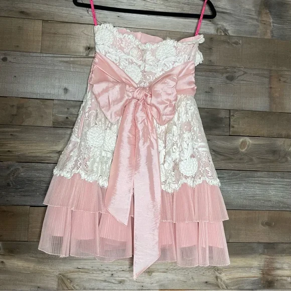 Betsey Johnson Vintage Cupcake Dress Size 8 - Picture 5 of 6